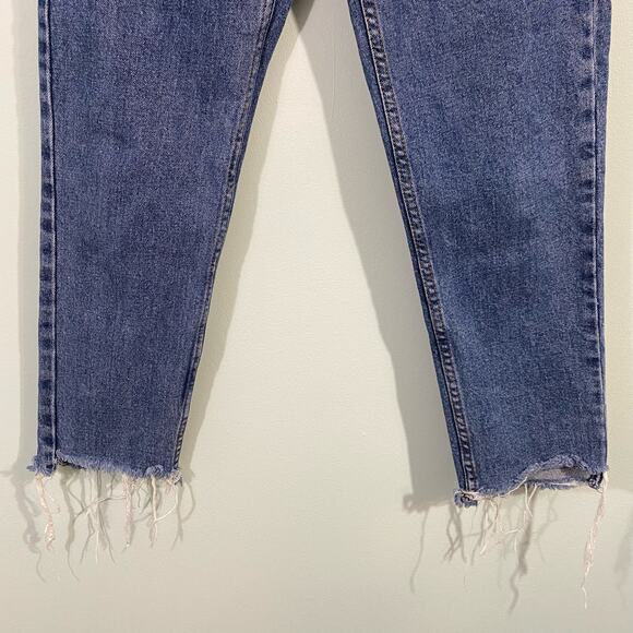 Bershka Denim Women's Straight Cropped High Rise Raw Hem Jeans Size 2 - Picture 4 of 5